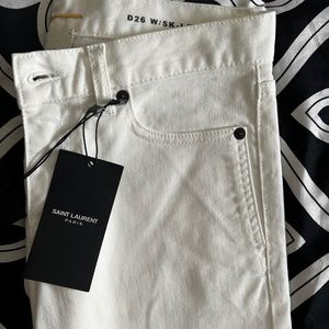 Yves Saint Laurent white low waist jeans new with tags size 25